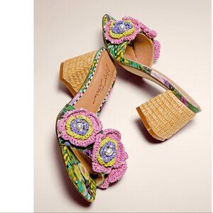 NEW Betsey Johnson Dietrich Slide Sandals Color: BRIGHT MUL